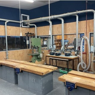 This school chose a dust free environment installing a SuperSafe dust extractor with VFV for safe efficient long lasting extraction.